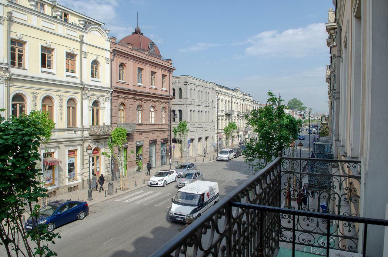Home@97 On Aghmashenebeli Avenue Tbilisi Exteriér fotografie